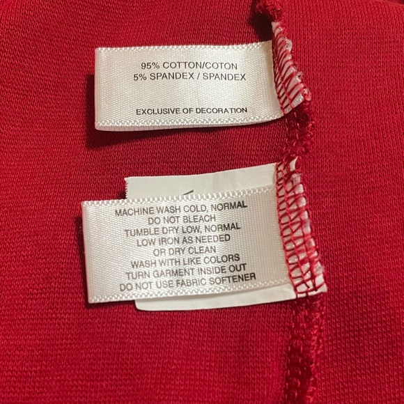 NWOT Cutter and Buck Red Ladies Keep You Warm Henley Style Shirt Size La… - Picture 7 of 9
